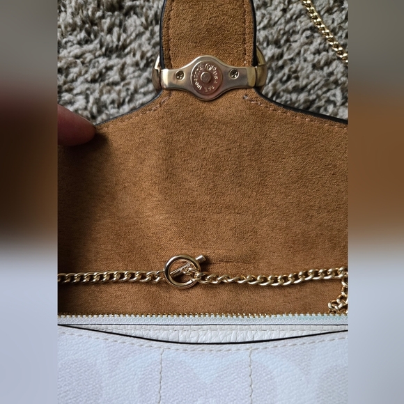 Coach Georgie Shoulder Bag Signature White Cream Light Pink - Picture 6 of 10